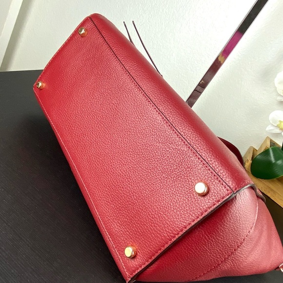 Coach Kleo Carryall Tote Crossbody - Picture 6 of 9